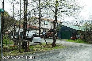 Street view of house & shed/carport
