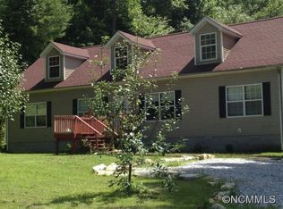 76 Peter Weaver Creek Rd, Brevard, NC 28712