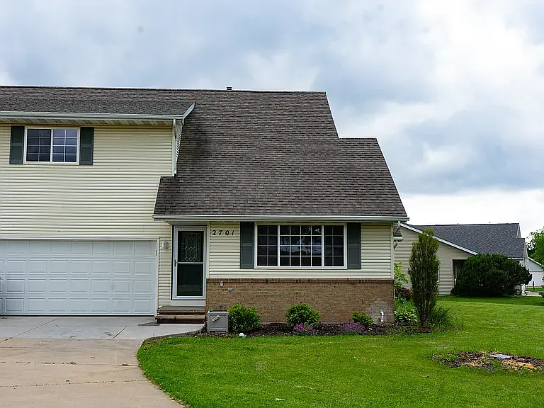 2703 Fieldstone Ct