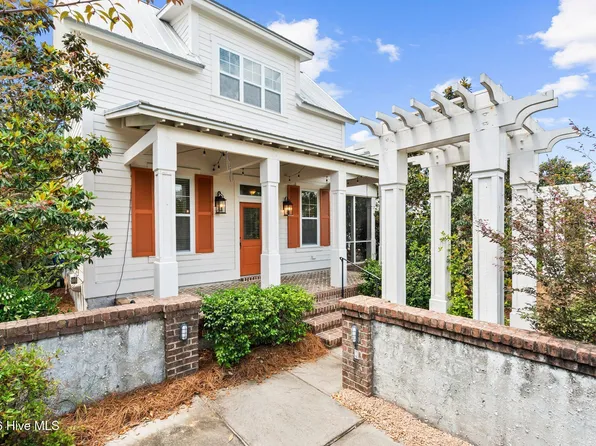823 Meadowsweet Lane, Leland, NC 28451