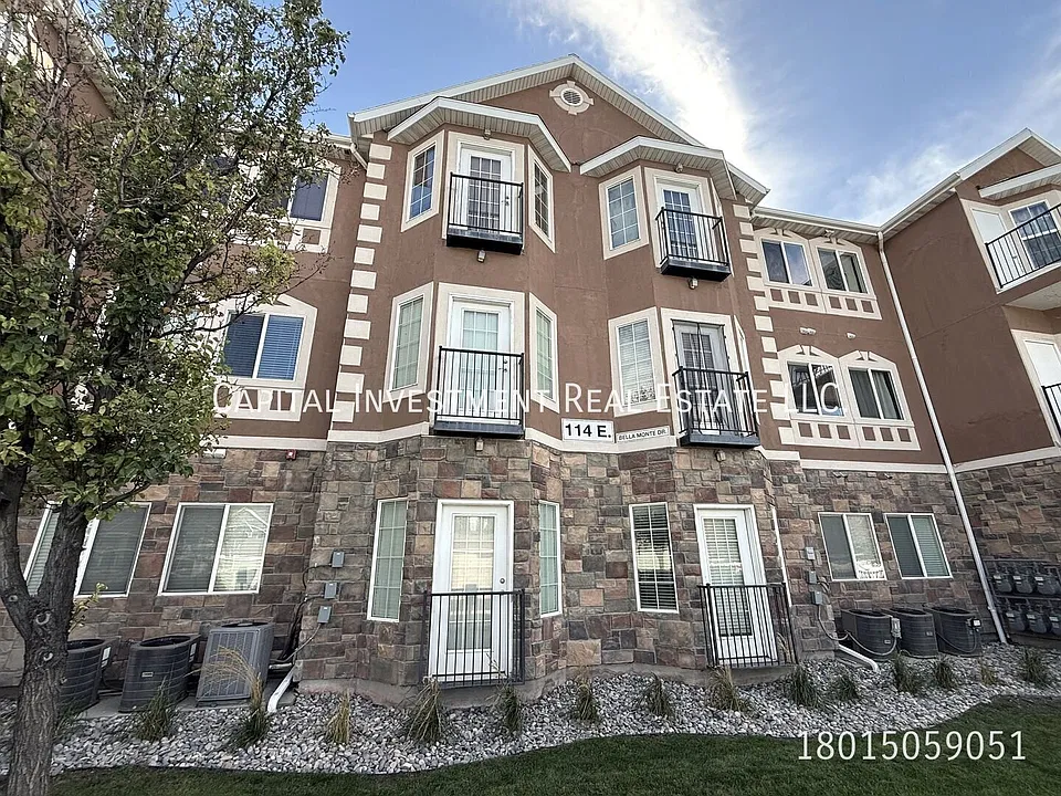 114 E Bella Monte Dr #8