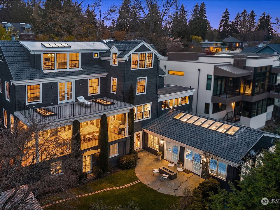 2nd image of 1212 39th Avenue E