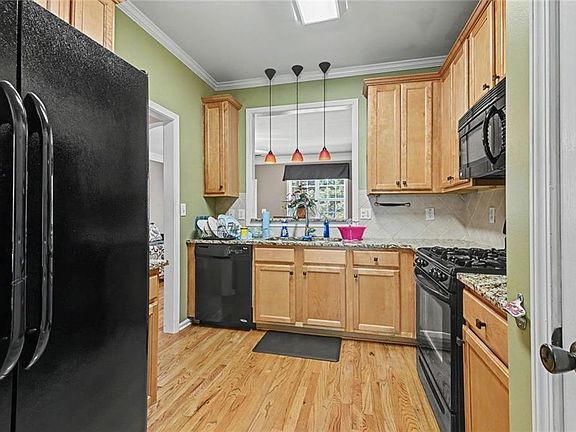 5th image of 1533 Endurance Hill Dr NW