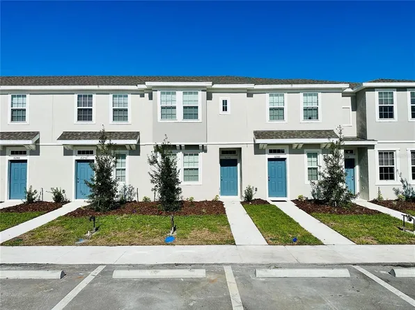 6256 Fairmont Ln, Palmetto, FL 34221