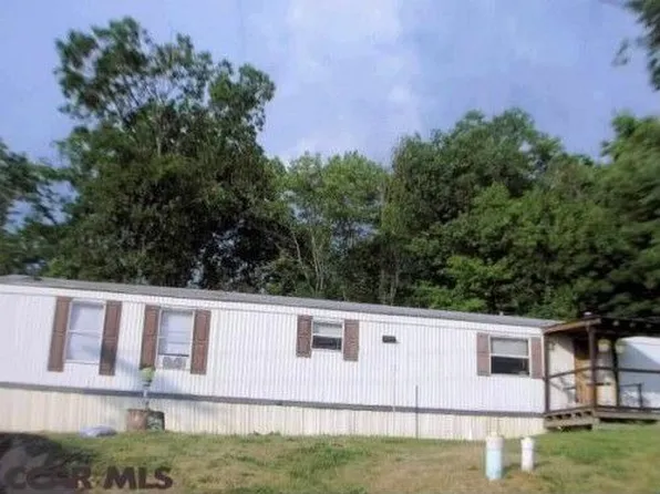 505 Brick St, Port Matilda, PA 16870