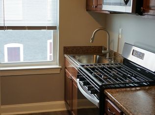 4302 Halley Ter SE APT 3, Washington, DC 20032