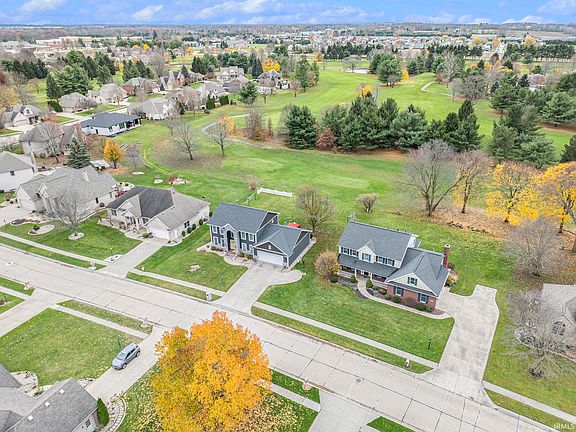 3rd image of 1706 Amberwood Dr