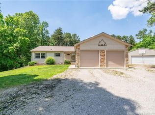 7984 Buena Vista Rd SE, Elizabeth, IN 47117