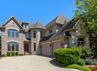 845 S Linden Ave, Elmhurst, IL