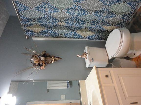 5th image of 6211 Bayberry Dr