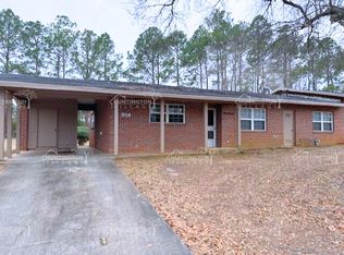 904 Olmstead St, Warner Robins, GA 31098