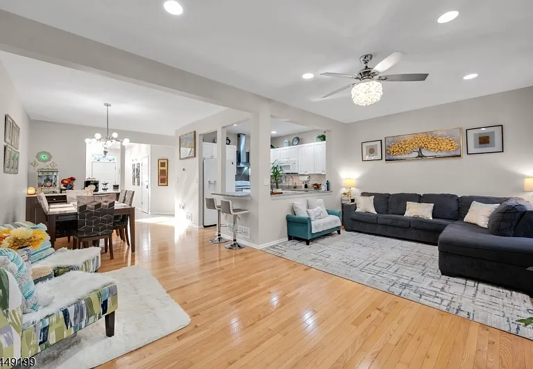 11 Wiley Ct — Photo 3