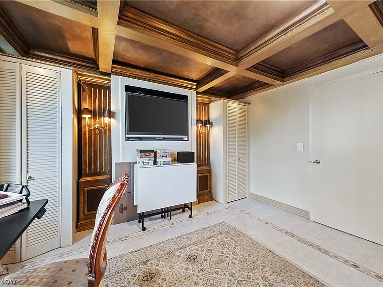 12700 Lake Ave #405 — Photo 34