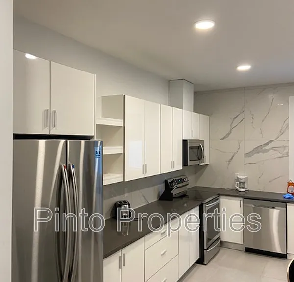 10749 86th Ave NW #2 — Photo 10
