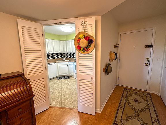 5th image of 201 Lake Hinsdale Dr APT 311