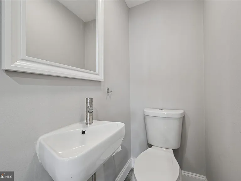 447 Durfor St — Photo 19