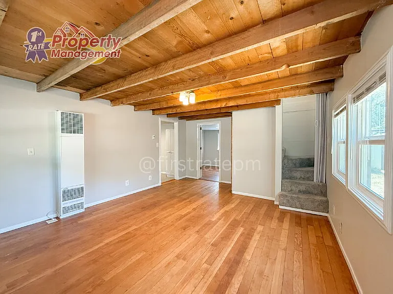 7145 W Petrie St — Photo 6