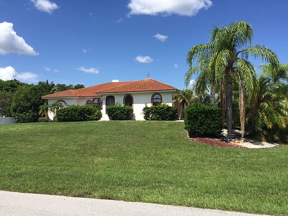 4th image of 380 Green Dolphin Dr