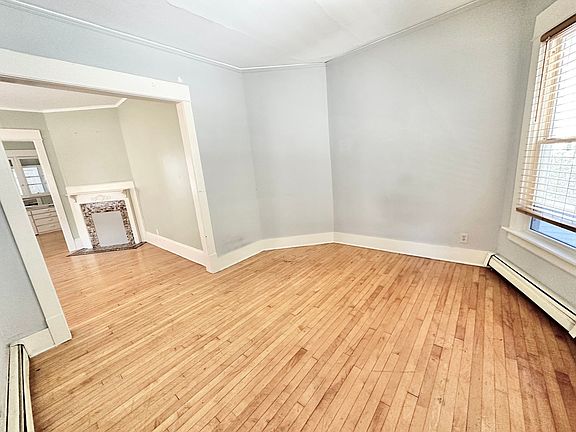5th image of 2957 N Farwell Ave #6a57cdf75