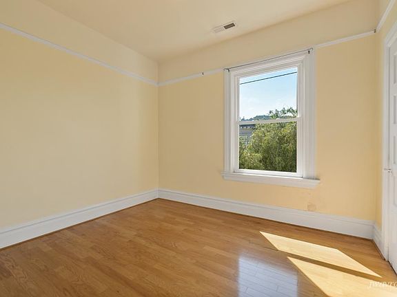 4th image of 1295 Noe St #1291