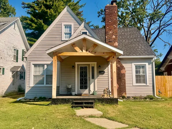 924 W Main St, Salem, IL 62881