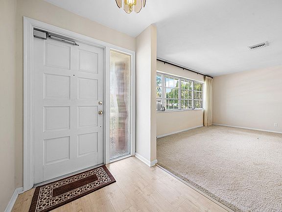 5th image of 1060 NW 9th Street