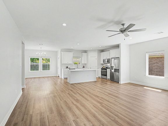 2nd image of 323 Mousse Ruelle Dr