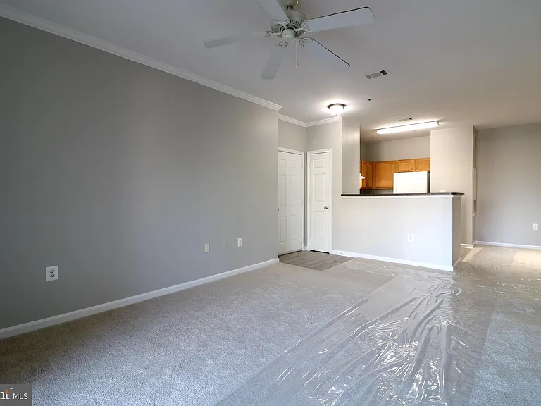 5117 E Travis Edward Way #5117E — Photo 4