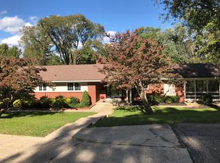 433 Kaelin Dr, Windy Hills, KY 40207