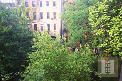 4th image of 55 W 82nd St APT 4B