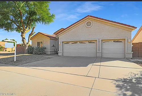 9565 E Princess Dr Photo 1