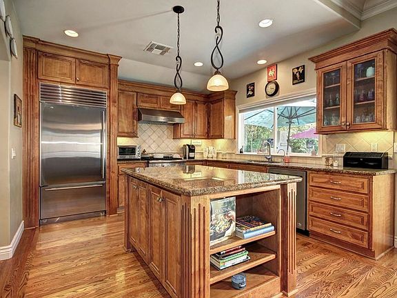 2nd image of 3871 Las Pasas Way