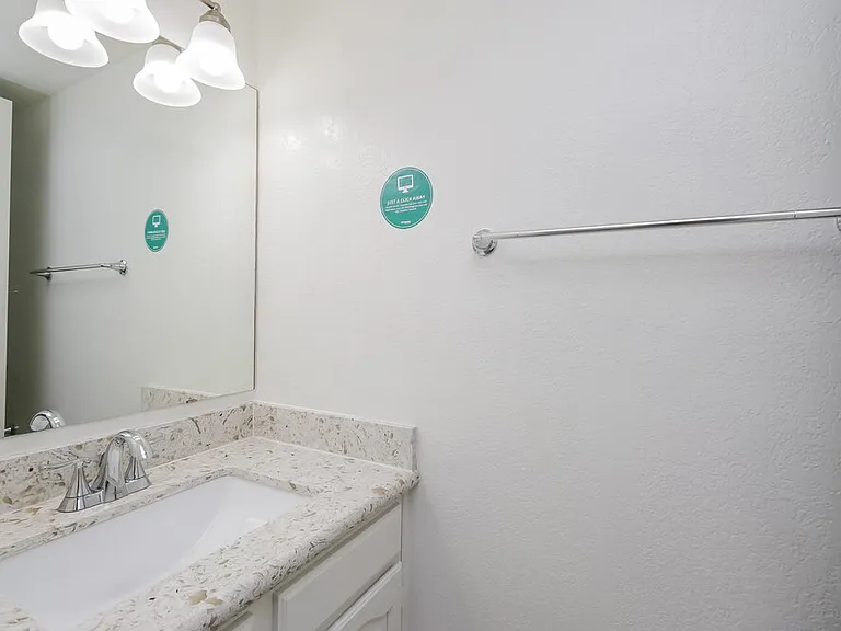 2282 W Park Ave — Photo 9