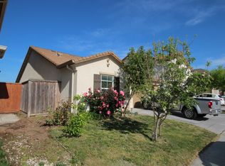 832 Kiwi St, Madera, CA