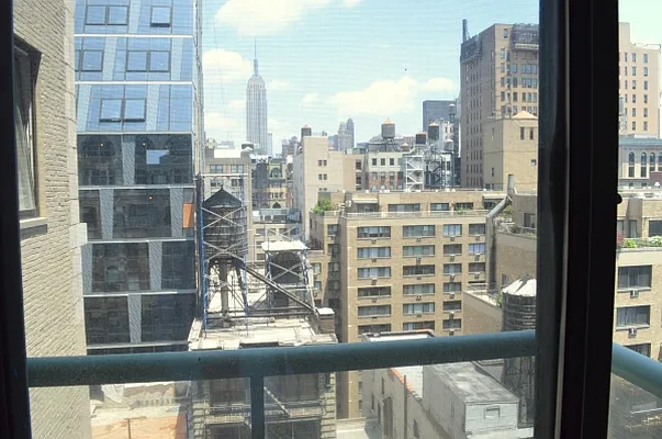 Rented by Citi Habitats | media 27