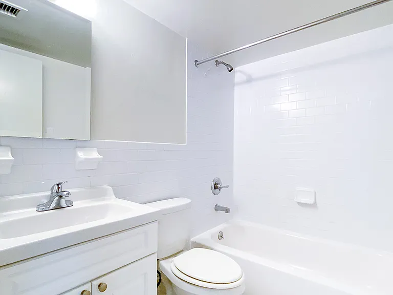 29 Avenue B #3G — Photo 6