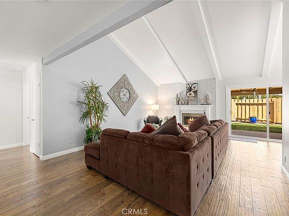 3rd image of 120 N Avenida Segovia