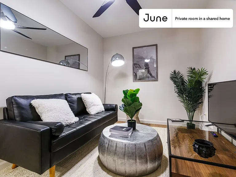 7 Eldridge St #A — Photo 3