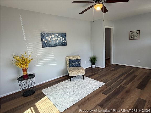 4th image of 1904 Westhill Dr