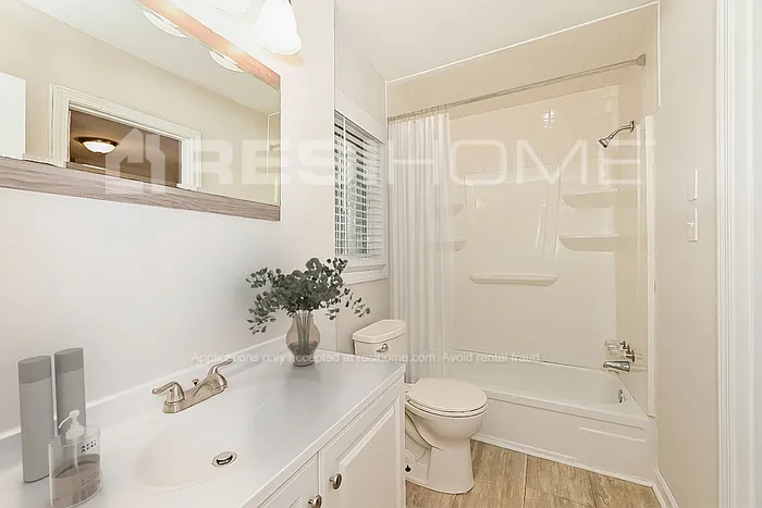 1579 Wren Rd — Photo 11