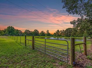 12 McRee School House Rd, Trenton, TN 38382