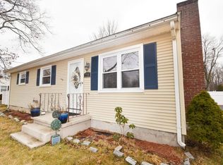 73 Talmadge Dr, Springfield, MA 01118