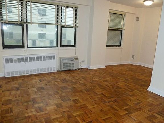 2nd image of 12360 83rd Ave APT 3V
