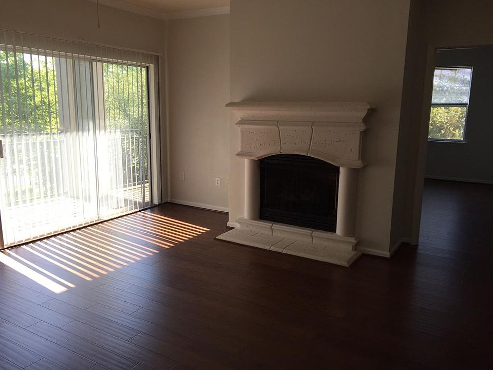 1st image of 4415 Weatherington Ln