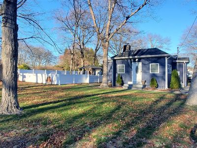 95 Lake Promenade, Ronkonkoma, NY, 11779