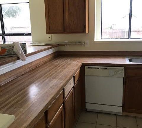 3rd image of 2601 Phillips Dr