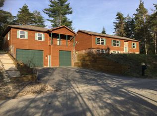 146 Trillium Dr, Lake Placid, NY 12946
