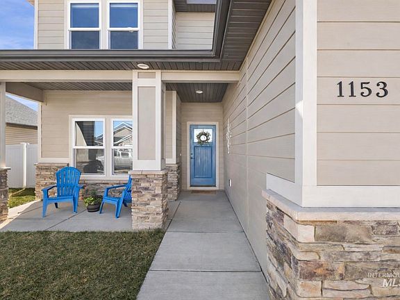 3rd image of 1153 Terra Ave