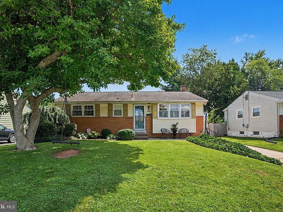 1st image of 2206 Graham Dr