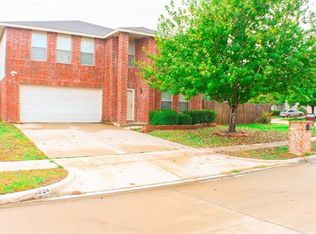 824 Encino Dr, Arlington, TX 76001
